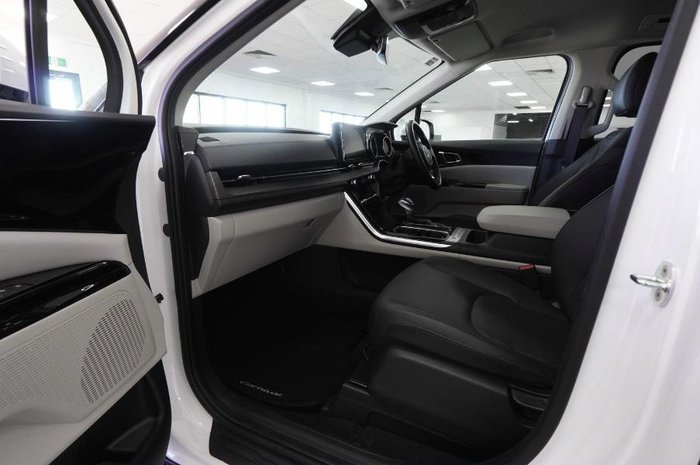 2022 Kia Carnival SLi