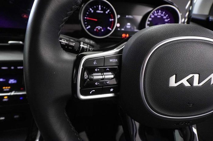 2022 Kia Carnival SLi