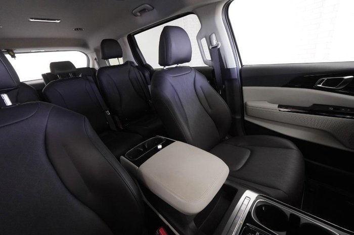 2022 Kia Carnival SLi