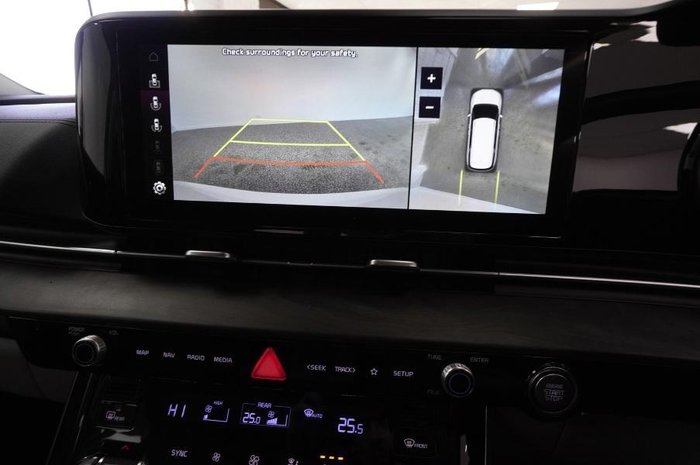 2022 Kia Carnival SLi