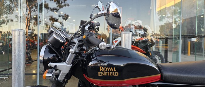 2022 Royal Enfield Interceptor 650 Classic 650 Twin Black