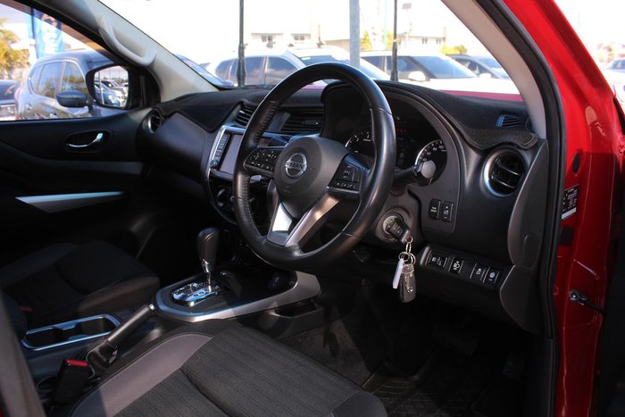 2021 Nissan Navara ST