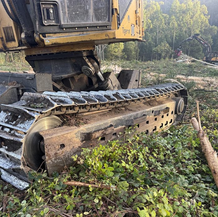 2018 Tigercat L822D Yellow