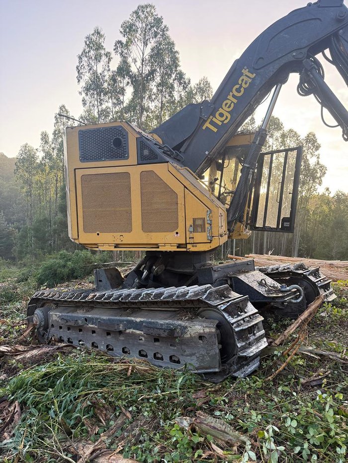 2018 Tigercat L822D Yellow