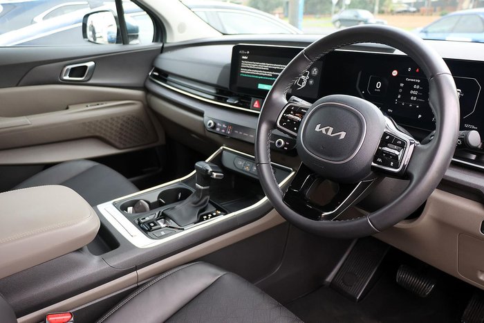 2024 Kia Carnival Sport+