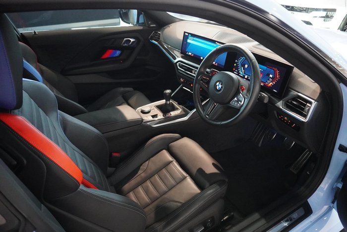2023 BMW M2