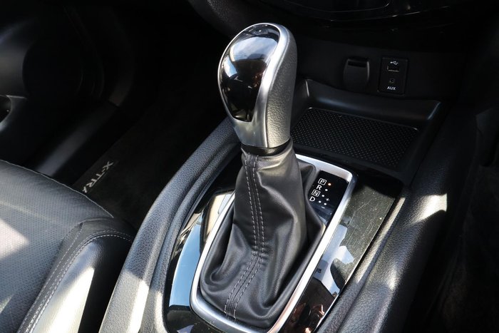 2020 Nissan X-TRAIL ST-L