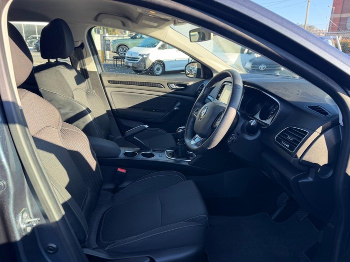 2017 Renault Megane Life