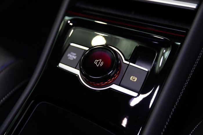2026 Volkswagen Tiguan 195TSI R-Line