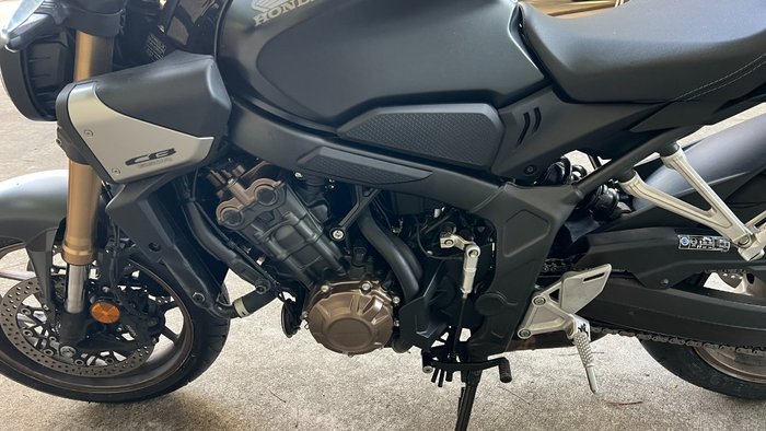 2025 Honda CB650R Black