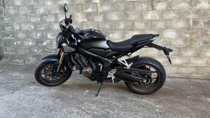 2025 Honda CB650R Black