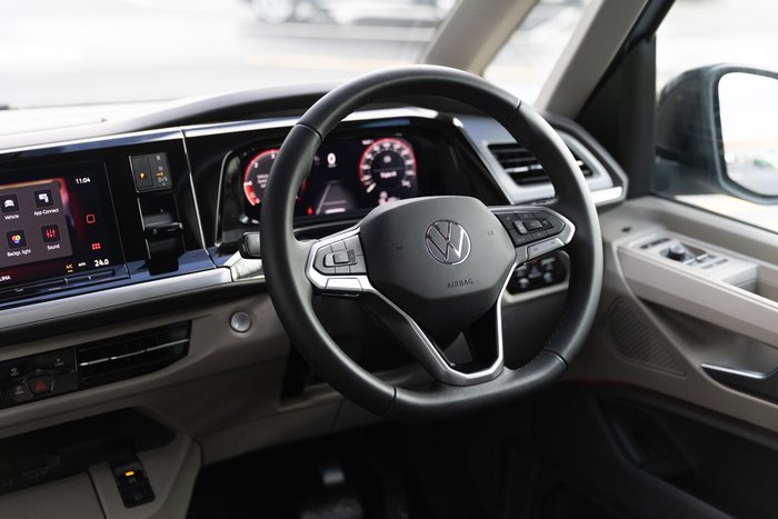 2025 Volkswagen Multivan TDI360 Life