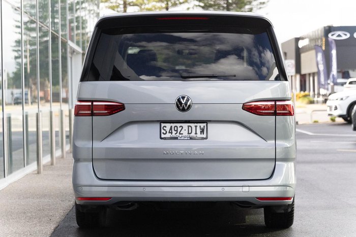 2025 Volkswagen Multivan TDI360 Life