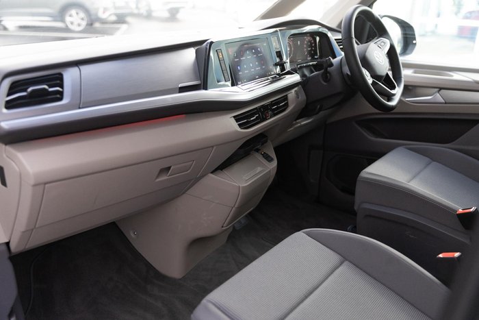 2025 Volkswagen Multivan TDI360 Life