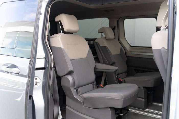 2025 Volkswagen Multivan TDI360 Life