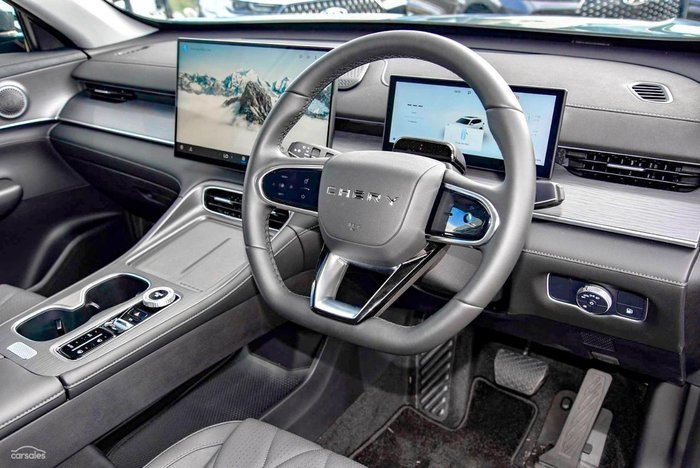 2025 Chery Tiggo 8 Super Hybrid Urban