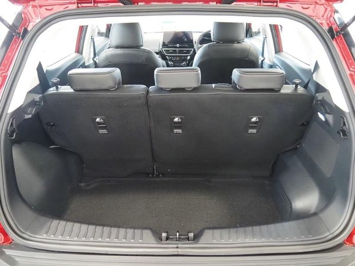 2025 Mahindra XUV3XO AX7L