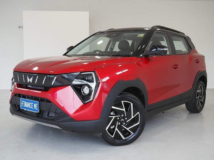 2025 Mahindra XUV3XO