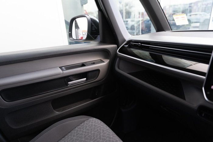 2024 Volkswagen ID. Buzz Pro BEV560