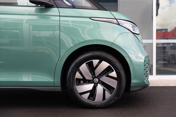 2024 Volkswagen ID. Buzz Pro BEV560