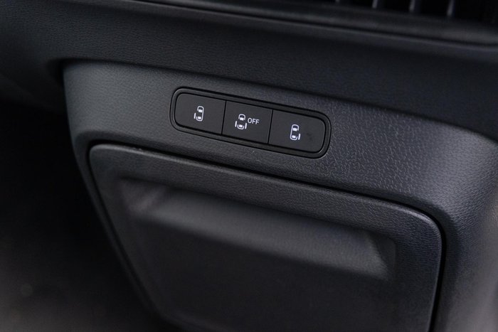 2024 Volkswagen ID. Buzz Pro BEV560