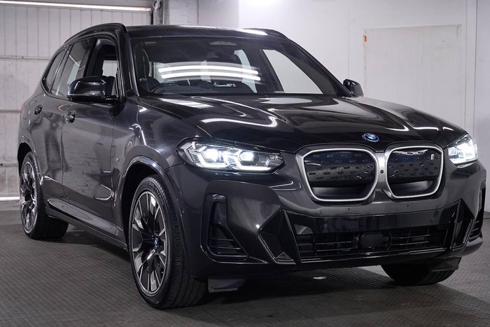 2023 BMW iX3