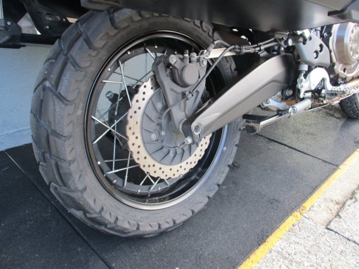 2024 Yamaha XT1200ZE SUPER TENERE Black