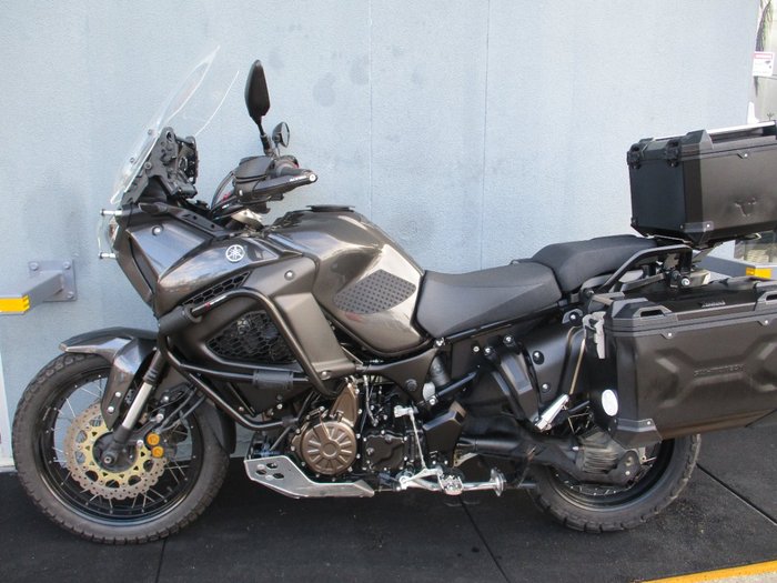 2024 Yamaha XT1200ZE SUPER TENERE Black