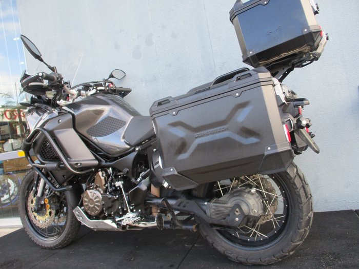 2024 Yamaha XT1200ZE SUPER TENERE Black
