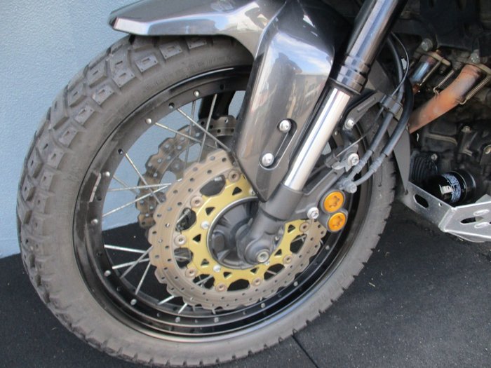 2024 Yamaha XT1200ZE SUPER TENERE Black