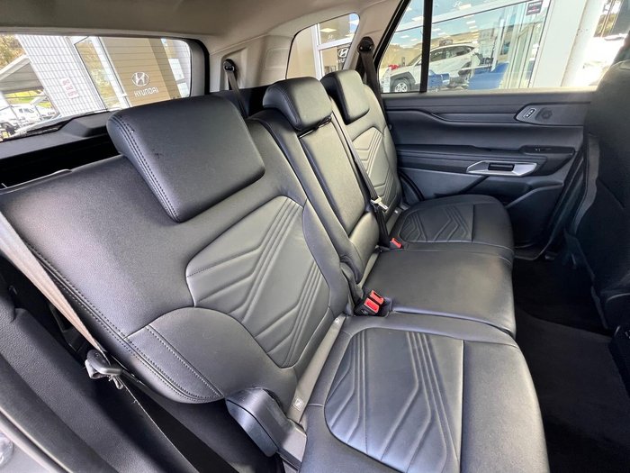 2025 Ford Everest Trend