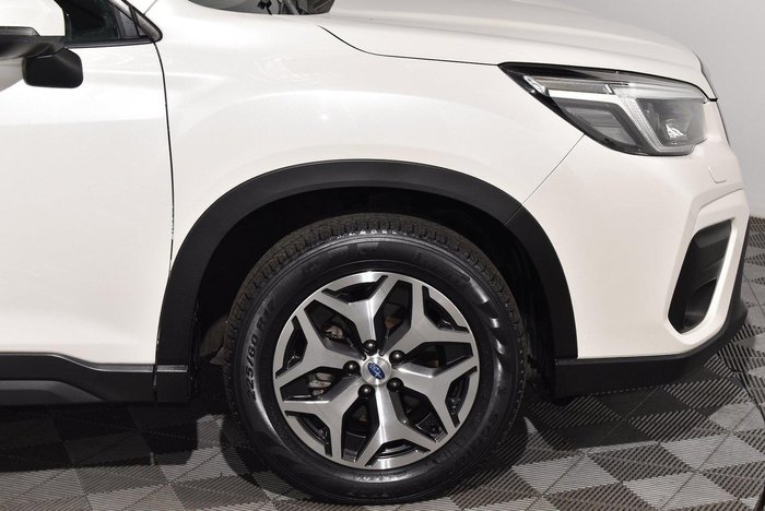 2020 Subaru Forester 2.5i