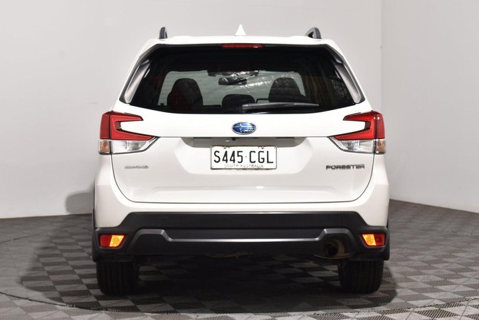 2020 Subaru Forester 2.5i