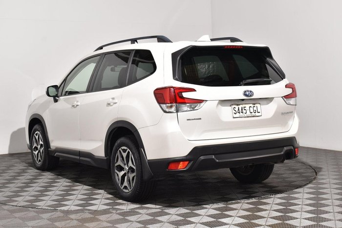 2020 Subaru Forester 2.5i