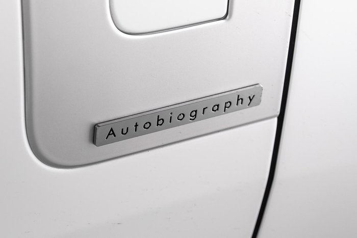 2024 Land Rover Range Rover D350 Autobiography
