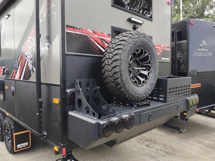 2026 La Vista Matador Triple Bunk Full Offroad And Off Grid 20.6Ft