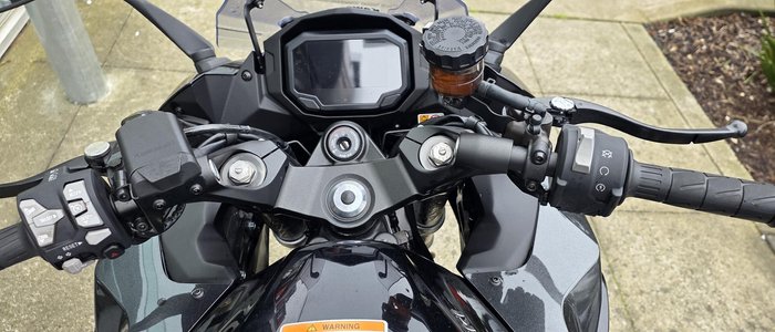 2025 Kawasaki Ninja 1100SX Ninja Grey