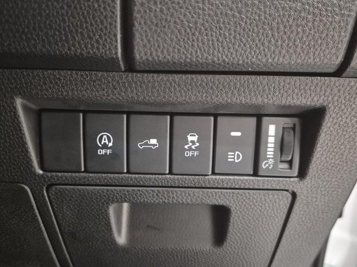 2026 Isuzu D-MAX BLADE
