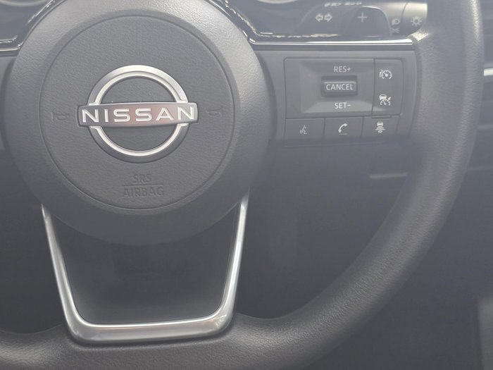 2025 Nissan X-TRAIL ST