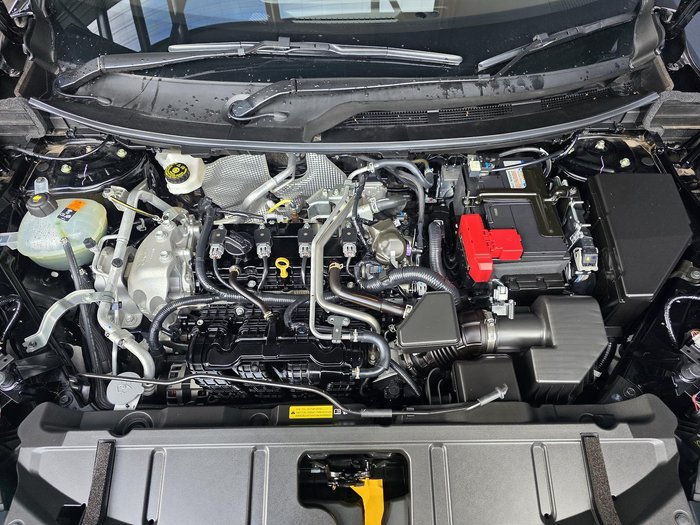 2025 Nissan X-TRAIL ST