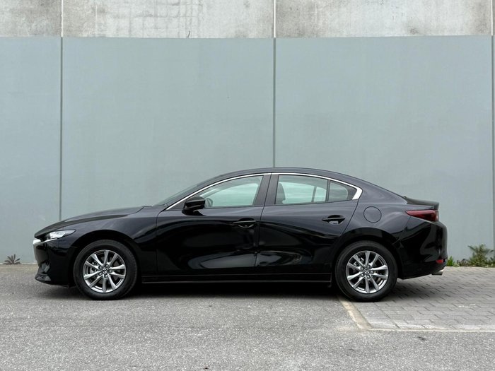 2023 Mazda 3 G20 Pure