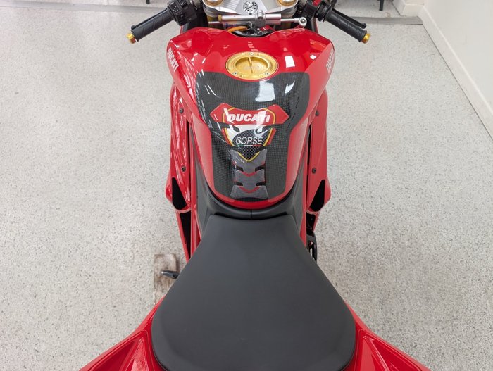 2009 DUCATI 1198 S Red