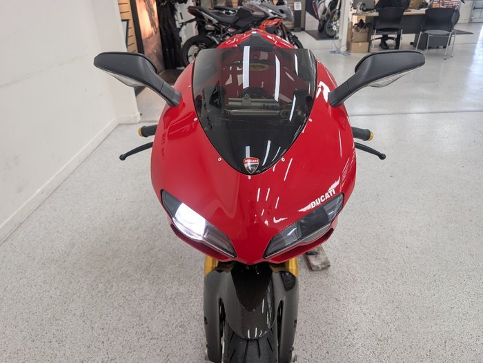 2009 DUCATI 1198 S Red