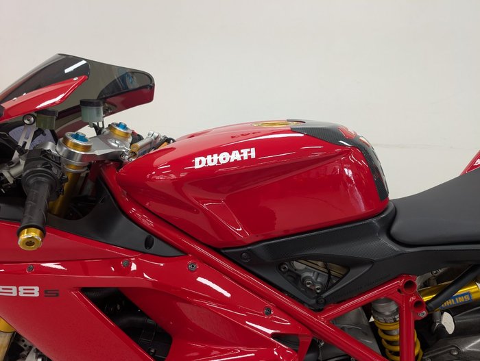 2009 DUCATI 1198 S Red