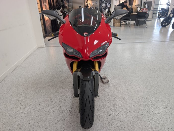 2009 DUCATI 1198 S Red