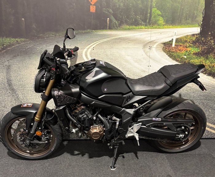 2024 Honda CB650R Black