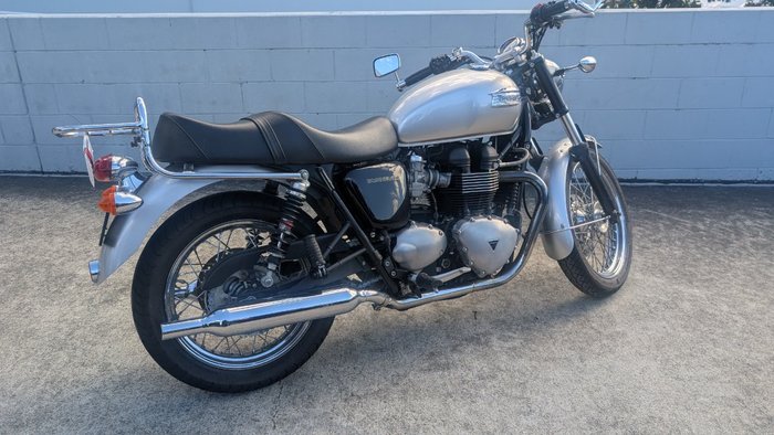 2008 Triumph BONNEVILLE T100 Silver