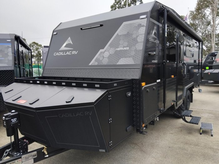 2026 Cadillac RV Hermes Family Double Bunk With The Works