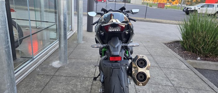2024 Kawasaki Ninja H2 (ZX1002J) Ninja H2 Grey