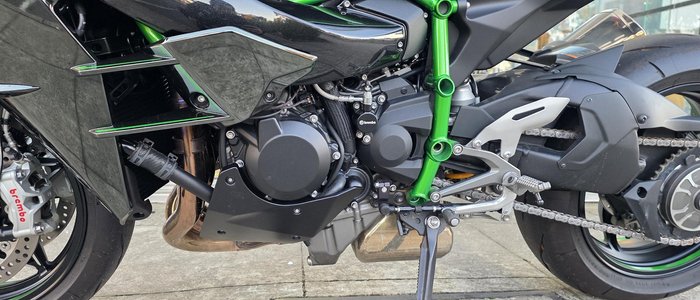 2024 Kawasaki Ninja H2 (ZX1002J) Ninja H2 Grey